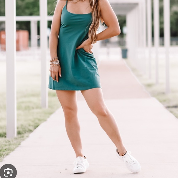 Abercrombie & Fitch Travelers Green Mini Activewear Dress | SZ M - Picture 5 of 13